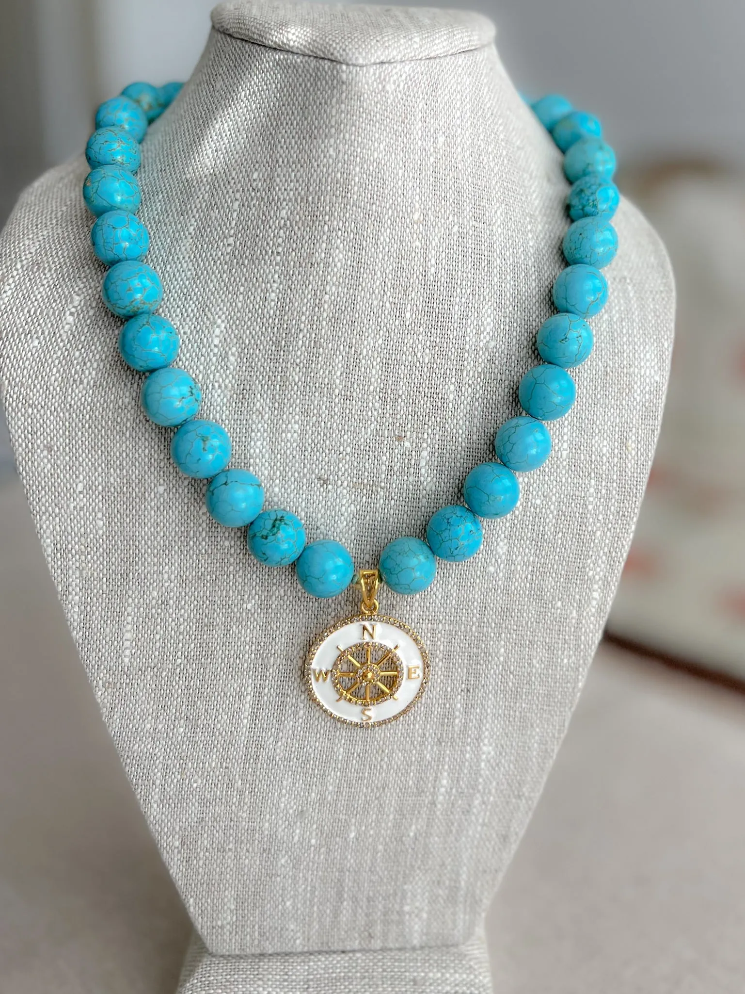 Turquoise Choker Necklace with Compass Pendant