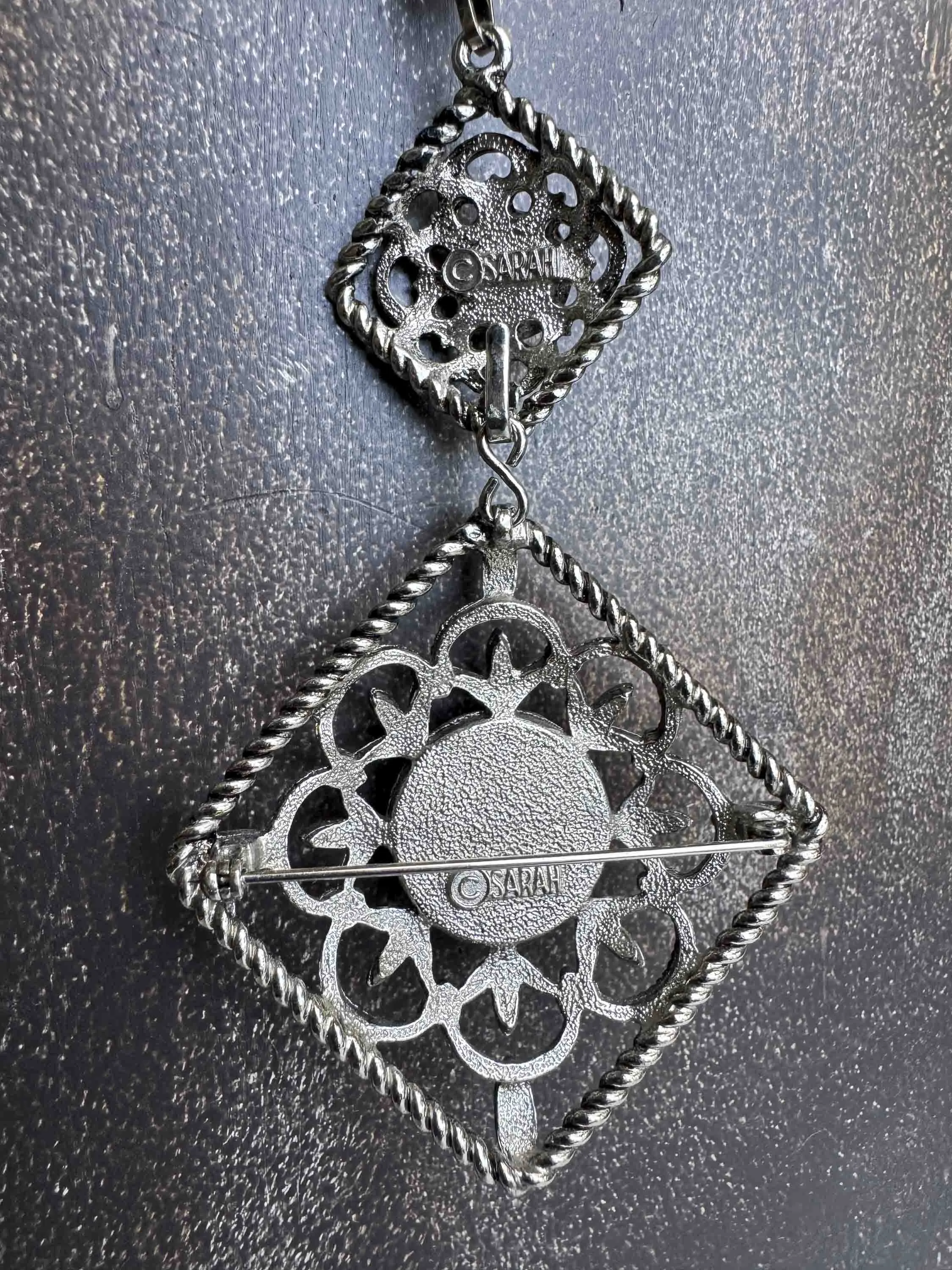 Vintage Silver-Tone Filigree Pendant Necklace with Red Stones