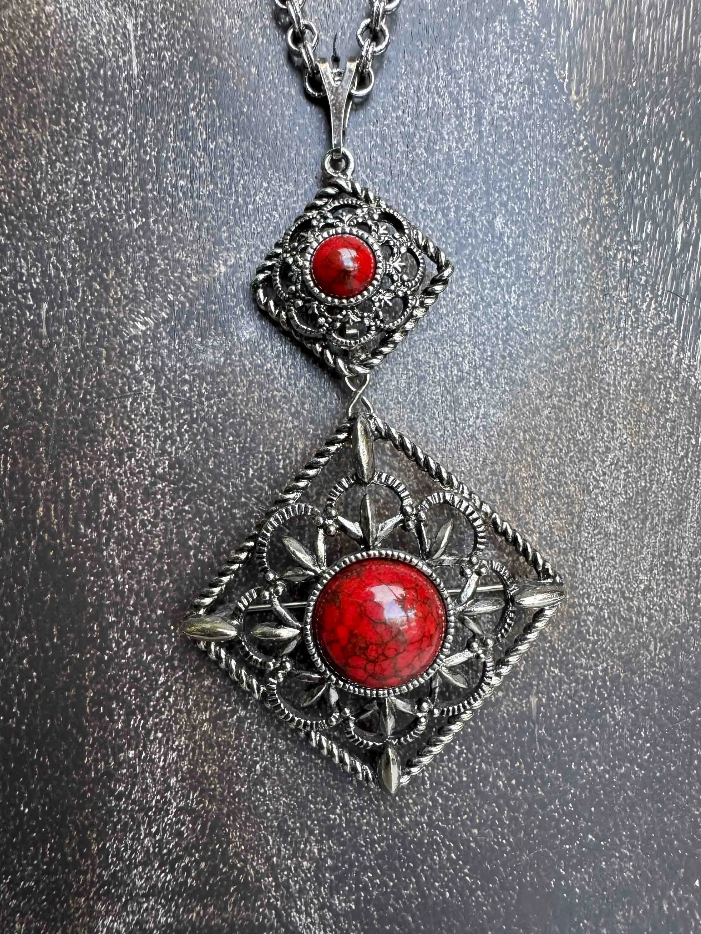 Vintage Silver-Tone Filigree Pendant Necklace with Red Stones