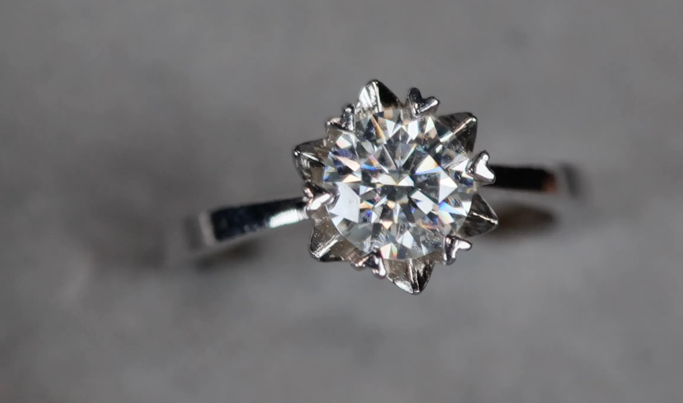 Womens Moissanite Rings | Moissanite Diamond Ring | Womens Engagement Ring
