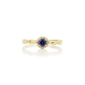 Women's sapphire ring